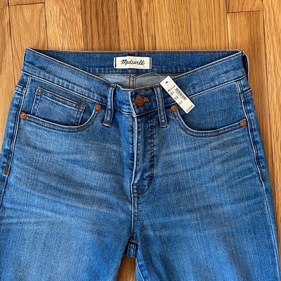 Madeqell NWT jeans - Picture 2 of 6